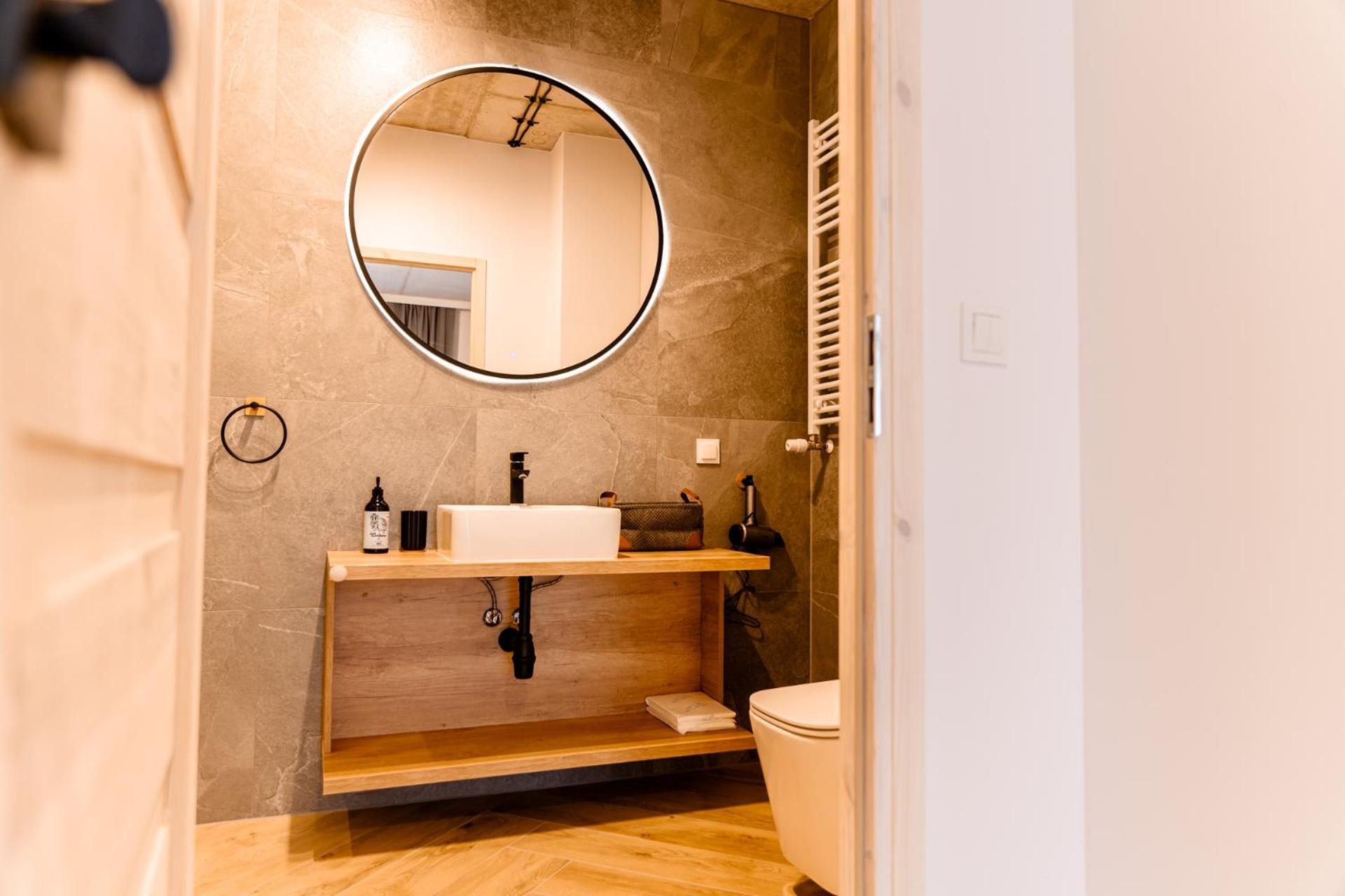 Hop & Lulu Delux Apartments Goleniów Buitenkant foto