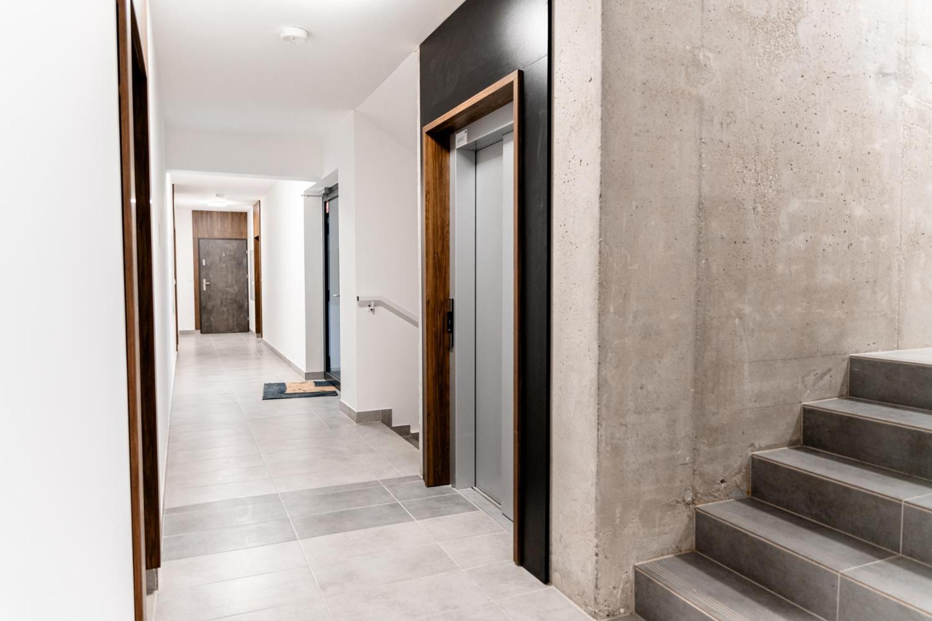Hop & Lulu Delux Apartments Goleniów Buitenkant foto